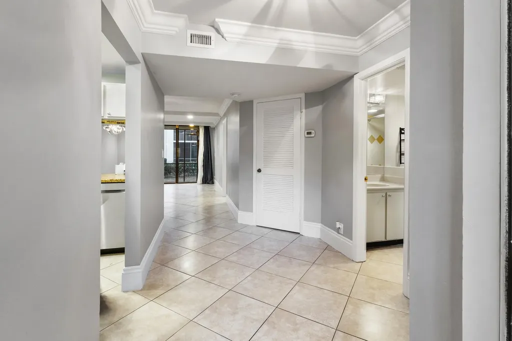 1250 S Military Trail Deerfield Beach FL 33442