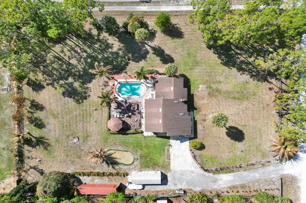 16974 W Glasgow Drive The Acreage FL 33470