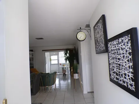 2965 Crosley Drive W West Palm Beach FL 33415