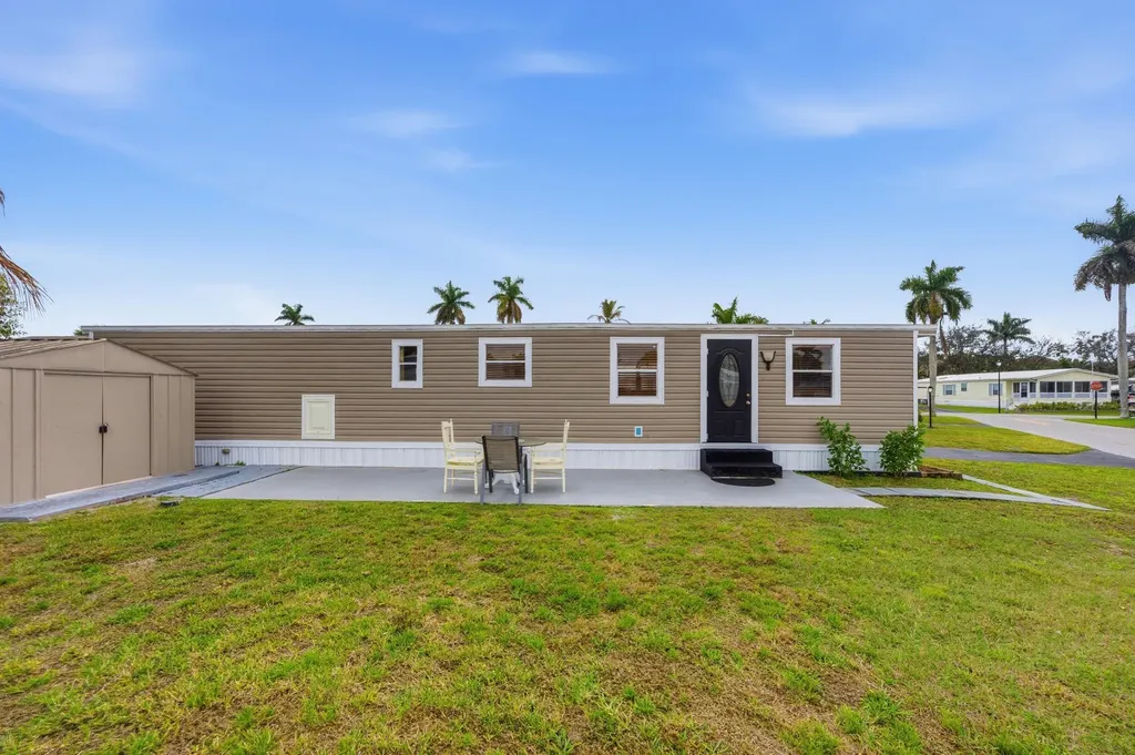 12375 S Military Trail Boynton Beach FL 33436