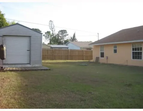 1901 SE Dock Street Port St Lucie FL 34952