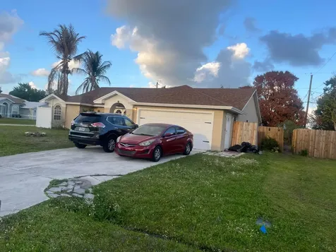 1901 SE Dock Street Port St Lucie FL 34952