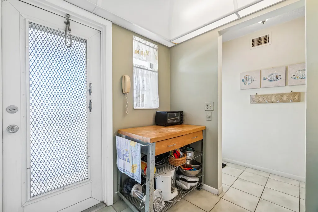 108 NE 20th Avenue NE Boynton Beach FL 33435