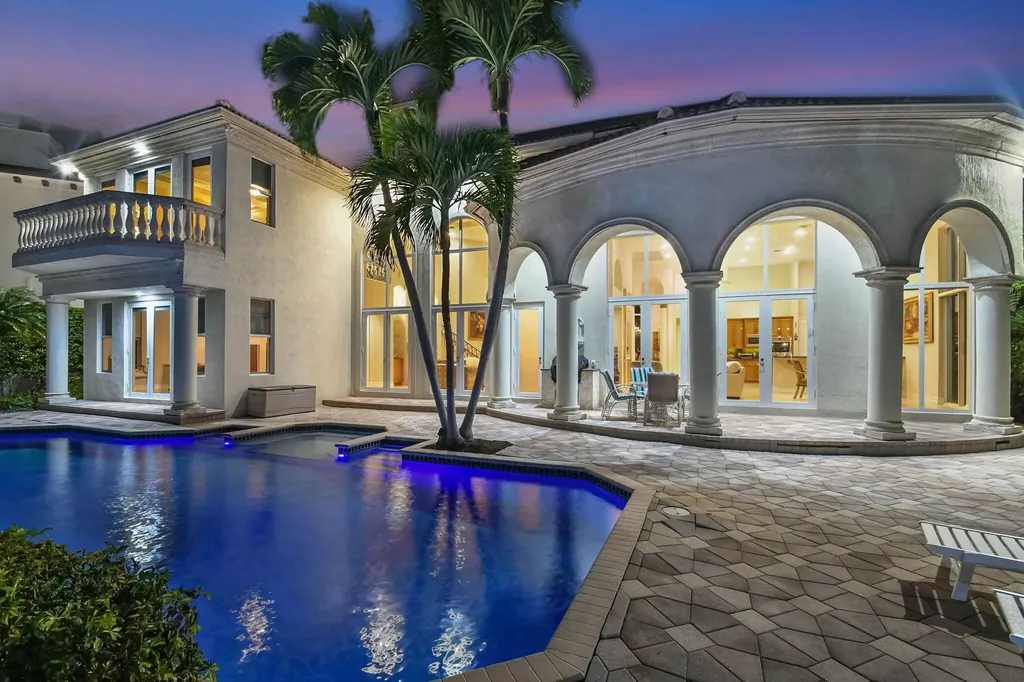 3171 Jasmine Drive Delray Beach FL 33483