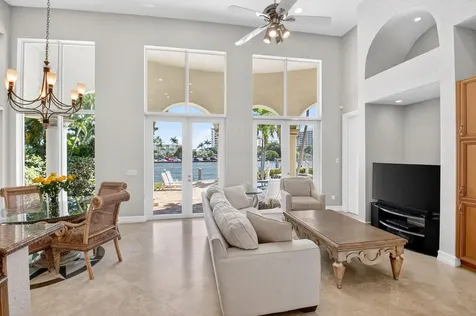 3171 Jasmine Drive Delray Beach FL 33483
