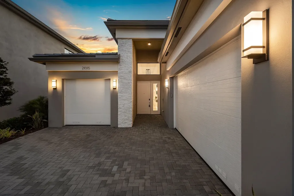 21015 Tangelo Tree Drive Boca Raton FL 33434