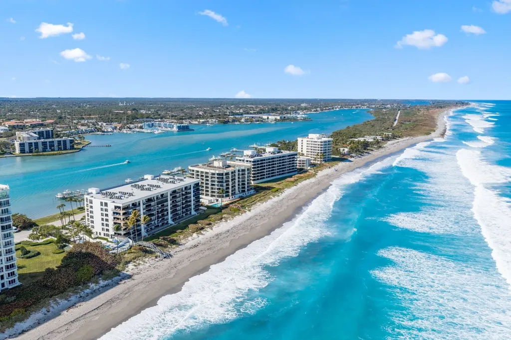 19750 Beach Road Jupiter FL 33469