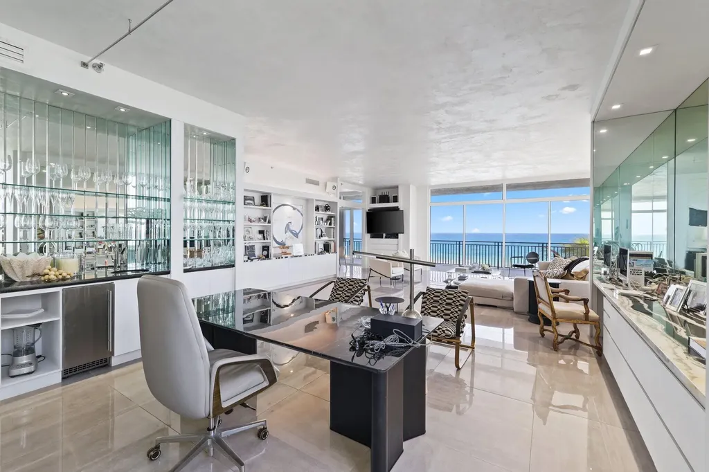 19750 Beach Road Jupiter FL 33469
