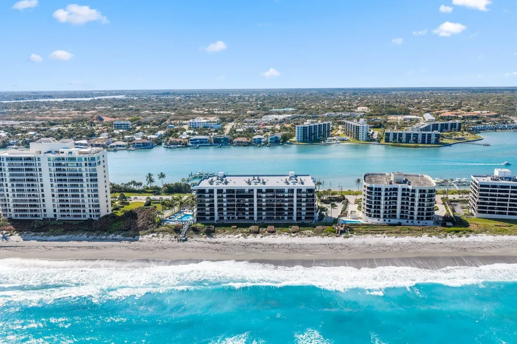 19750 Beach Road Jupiter FL 33469