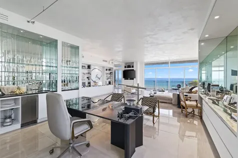 19750 Beach Road Jupiter FL 33469
