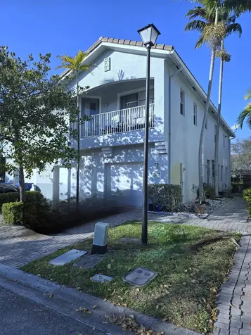 3037 Laurel Ridge Circle Riviera Beach FL 33404