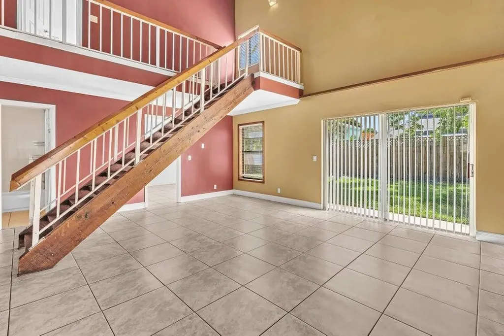 2438 Southridge Road Delray Beach FL 33444