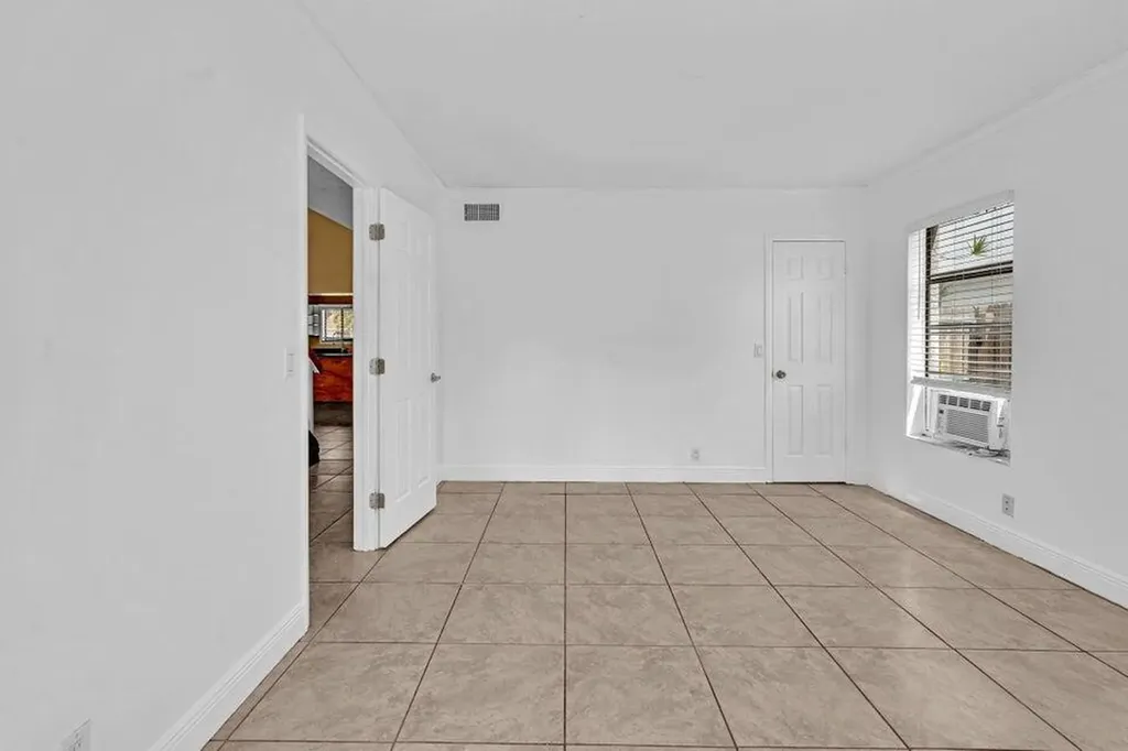 2438 Southridge Road Delray Beach FL 33444