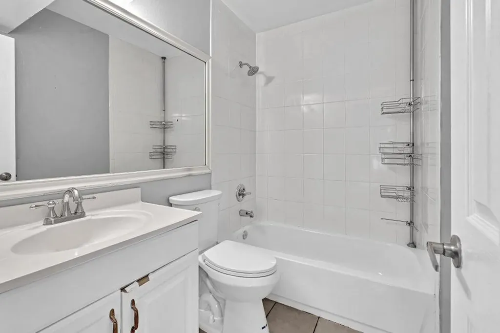 2438 Southridge Road Delray Beach FL 33444