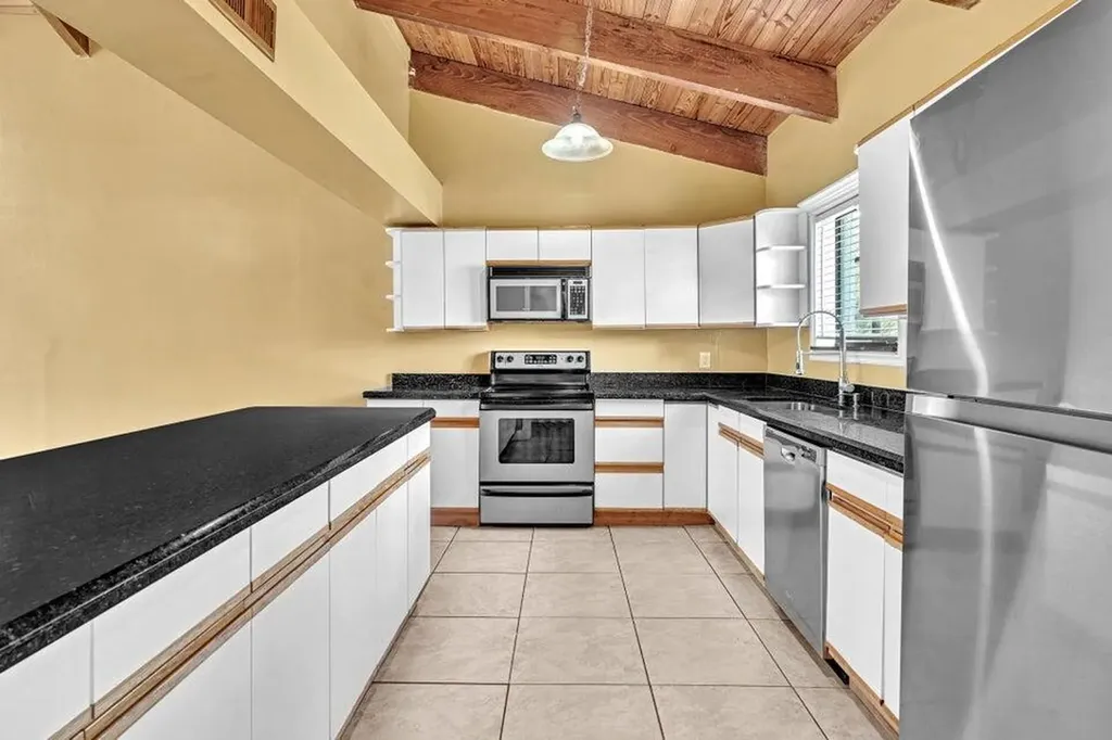 2438 Southridge Road Delray Beach FL 33444