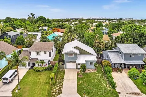 2438 Southridge Road Delray Beach FL 33444
