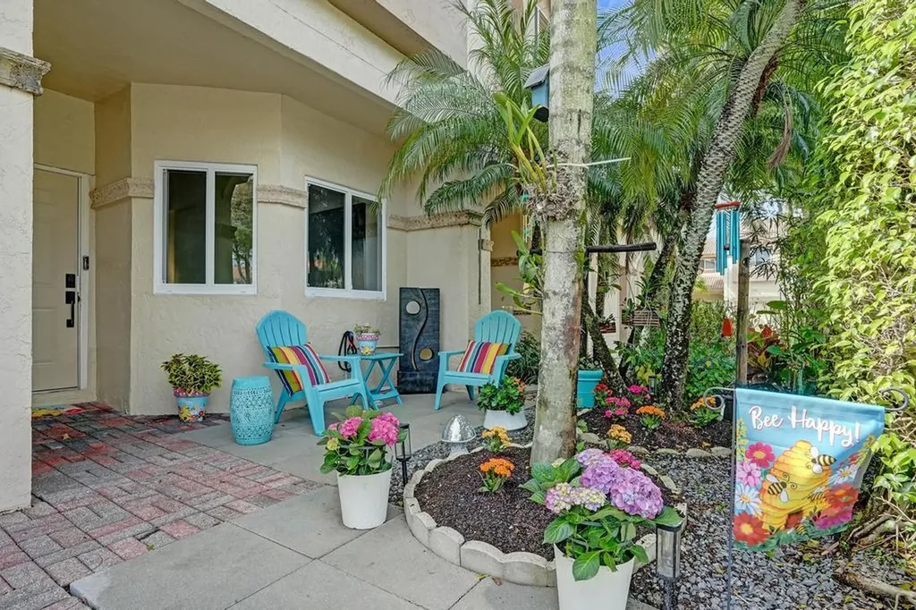 6800 Via Regina Boca Raton FL 33433