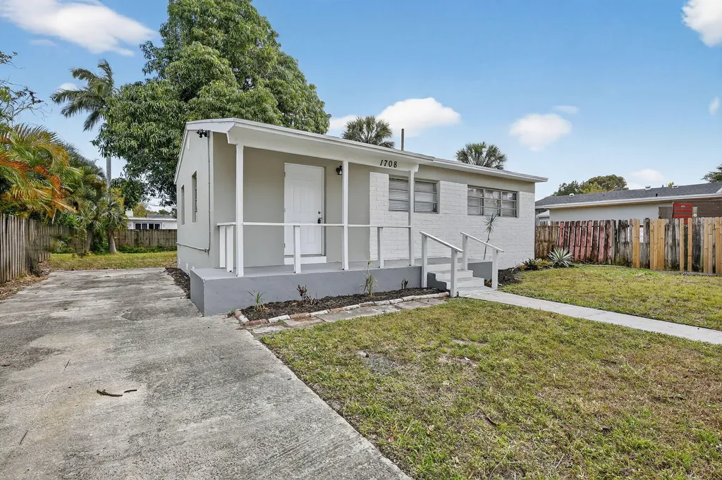 1708 NW 8th Avenue Fort Lauderdale FL 33311
