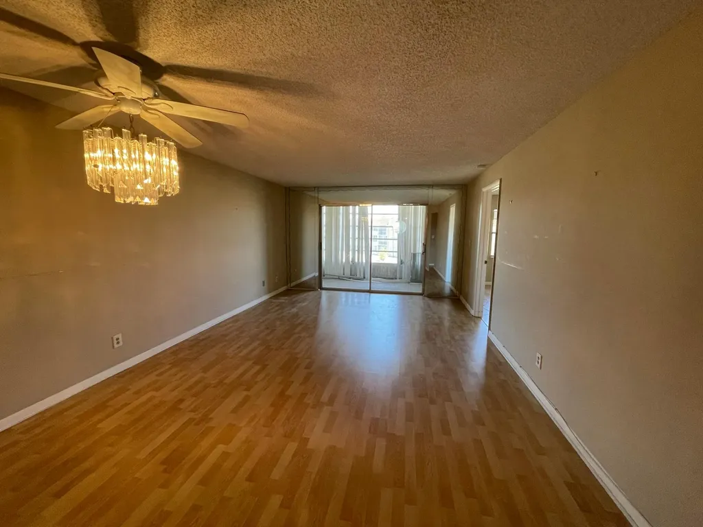 2781 N Pine Island Road Sunrise FL 33322