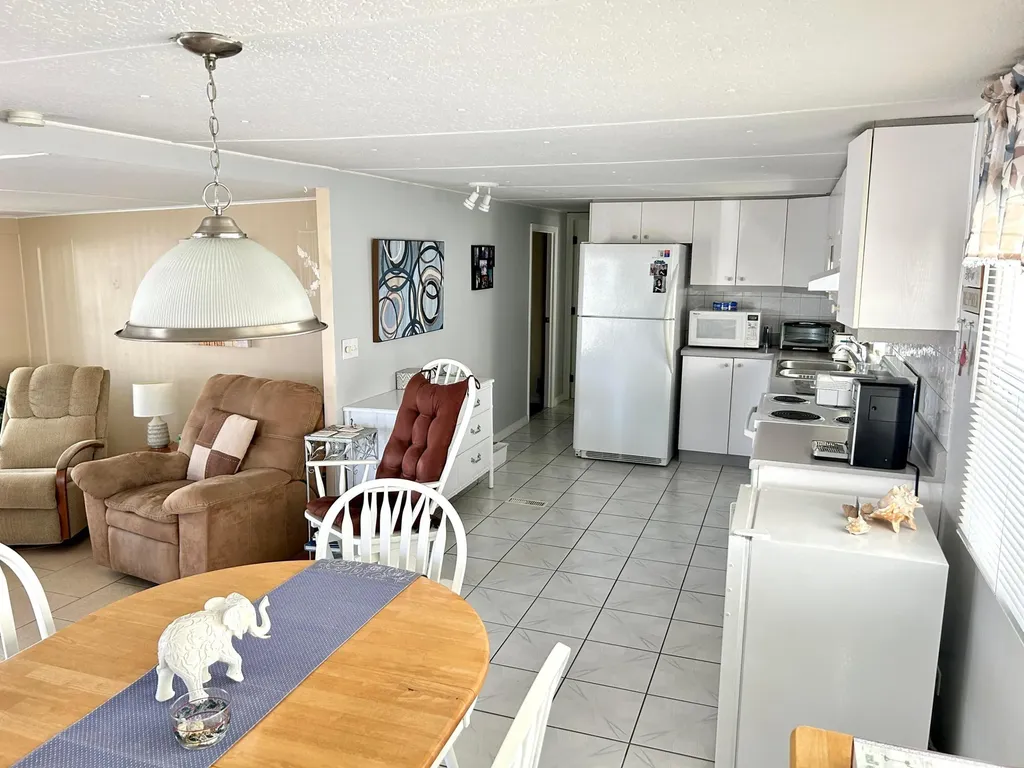 3332 Broadway Street Hollywood FL 33021