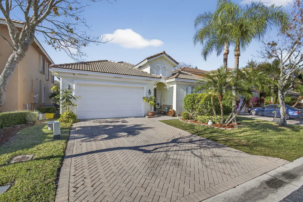 6637 Traveler Road West Palm Beach FL 33411