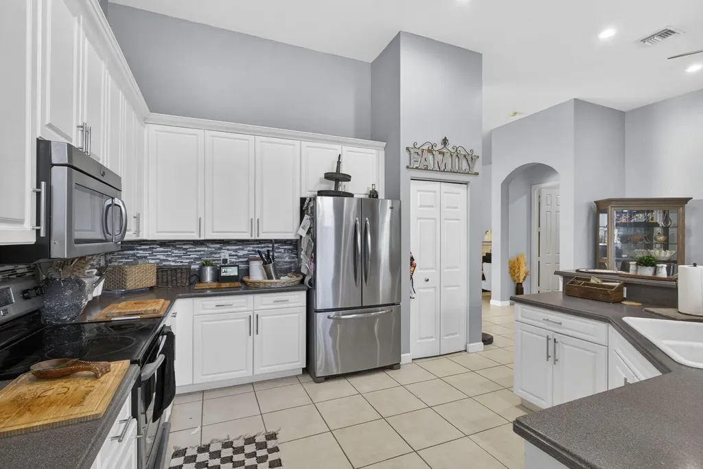 6637 Traveler Road West Palm Beach FL 33411