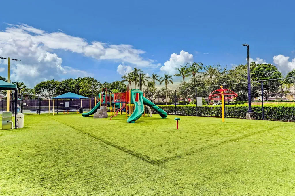 6637 Traveler Road West Palm Beach FL 33411