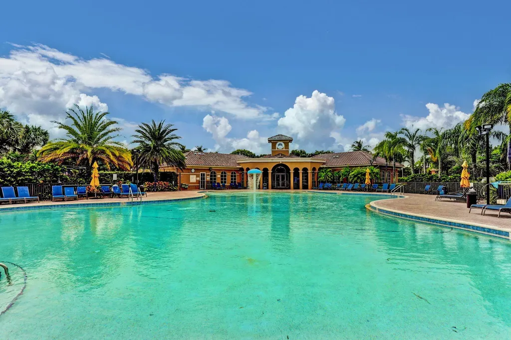 6637 Traveler Road West Palm Beach FL 33411