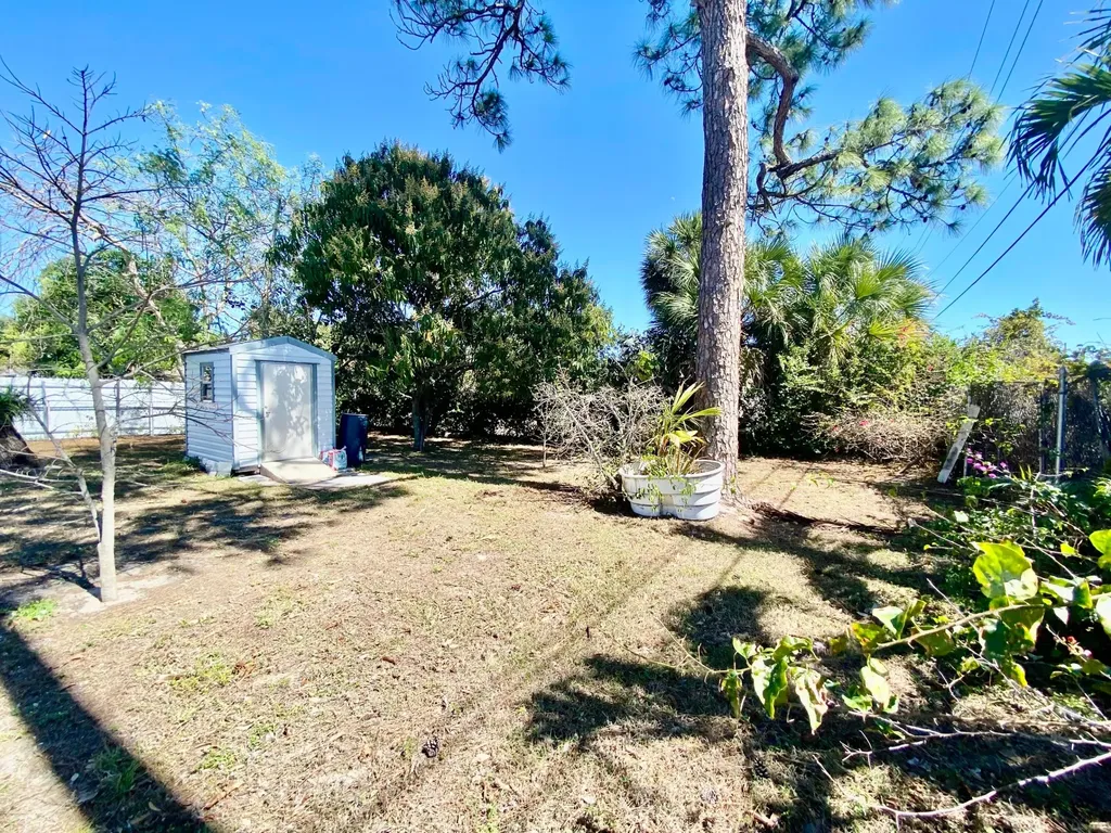 938 Sumter Road West Palm Beach FL 33415