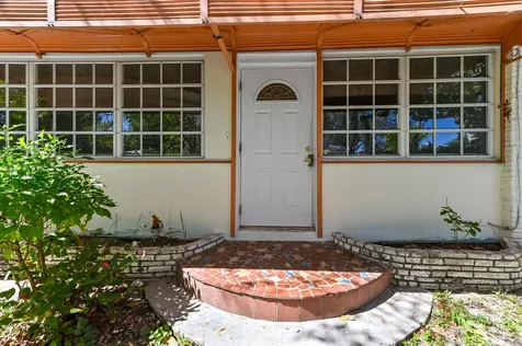 411 N Lakeside Drive Lake Worth Beach FL 33460