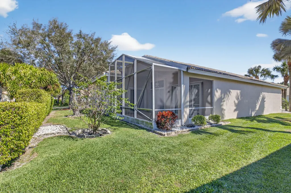 7713 Rinehart Drive Boynton Beach FL 33437