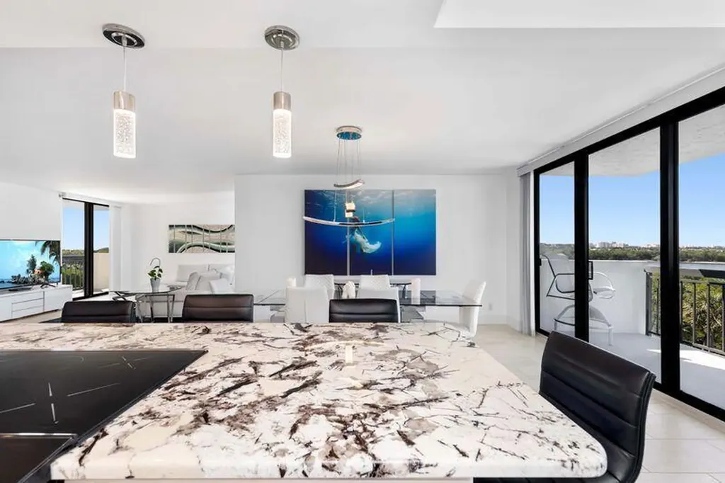 2003 N Ocean Boulevard N Boca Raton FL 33431