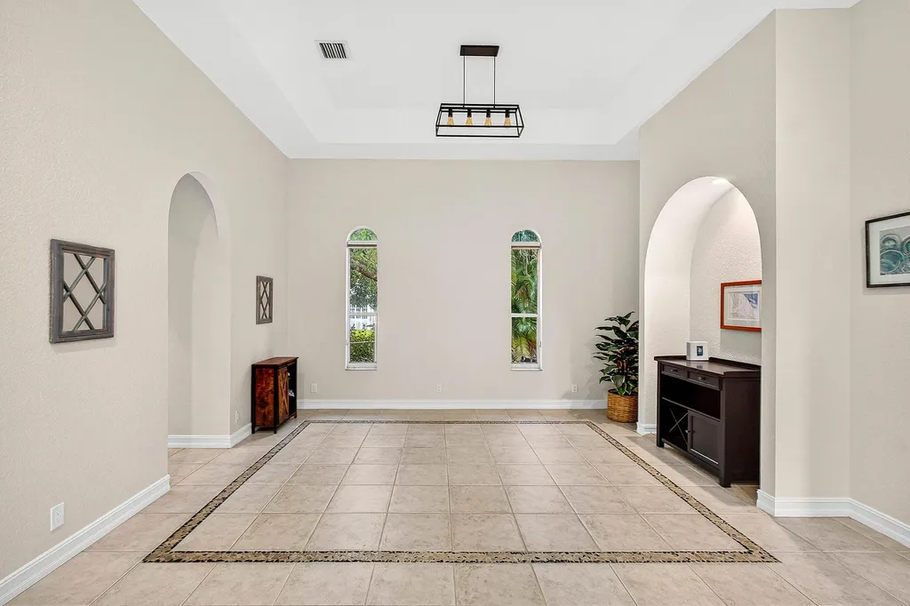 8634 Sawpine Road Delray Beach FL 33446