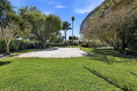 8634 Sawpine Road Delray Beach FL 33446