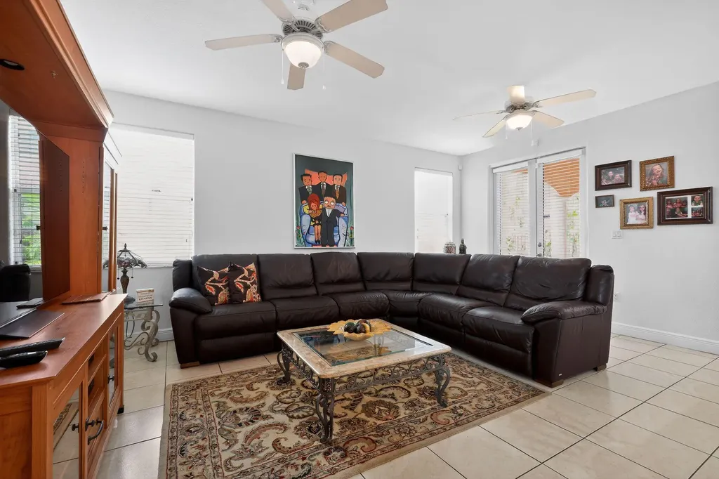16613 NW 77th Path Miami Lakes FL 33016