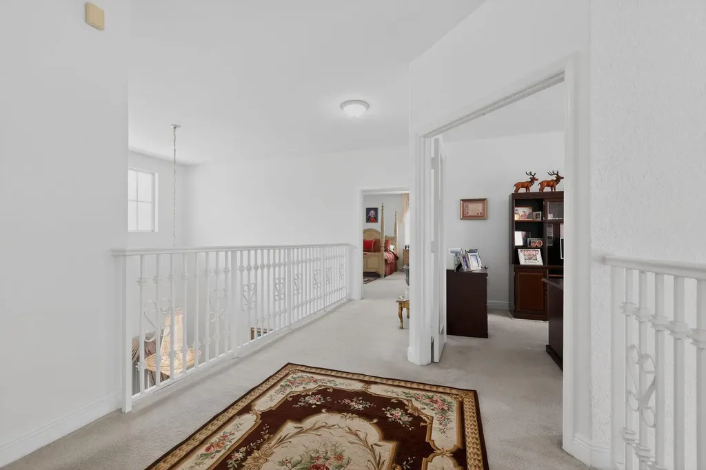16613 NW 77th Path Miami Lakes FL 33016