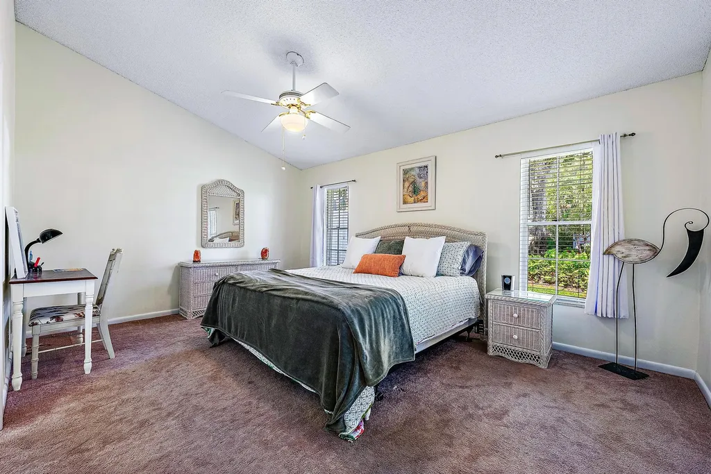 1528 Ocean Dunes Circle Jupiter FL 33477