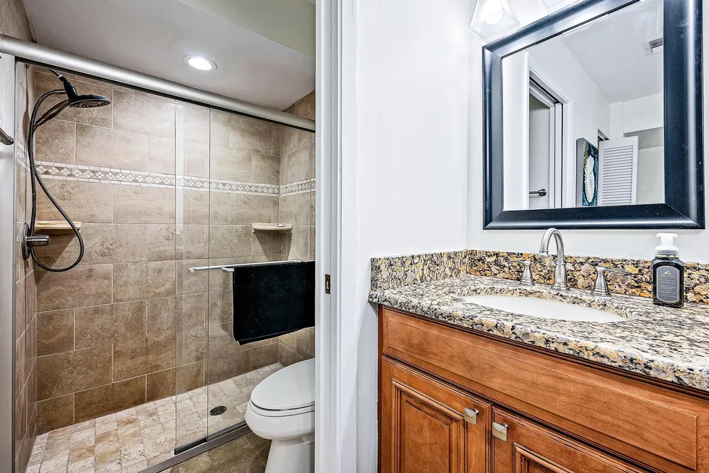1528 Ocean Dunes Circle Jupiter FL 33477