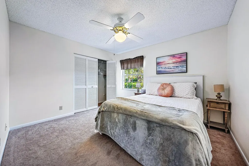 1528 Ocean Dunes Circle Jupiter FL 33477