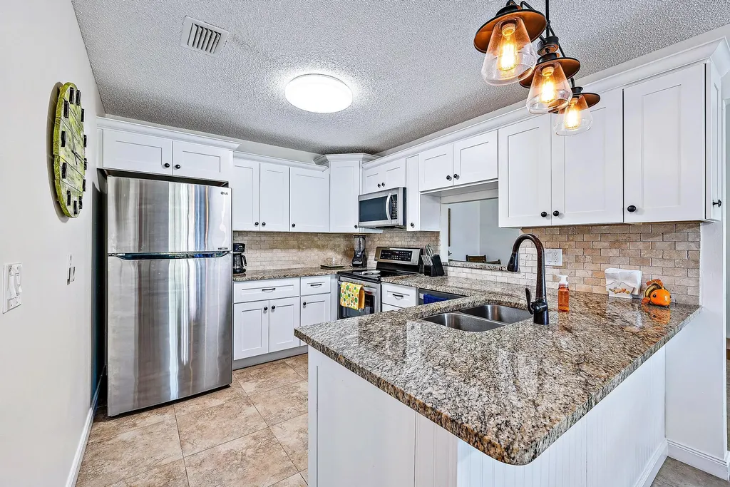 1528 Ocean Dunes Circle Jupiter FL 33477