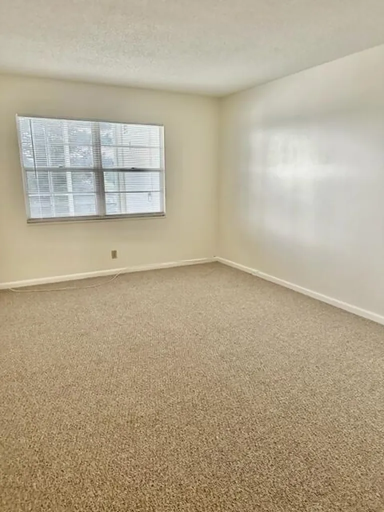 3063 Ainslie D Boca Raton FL 33434