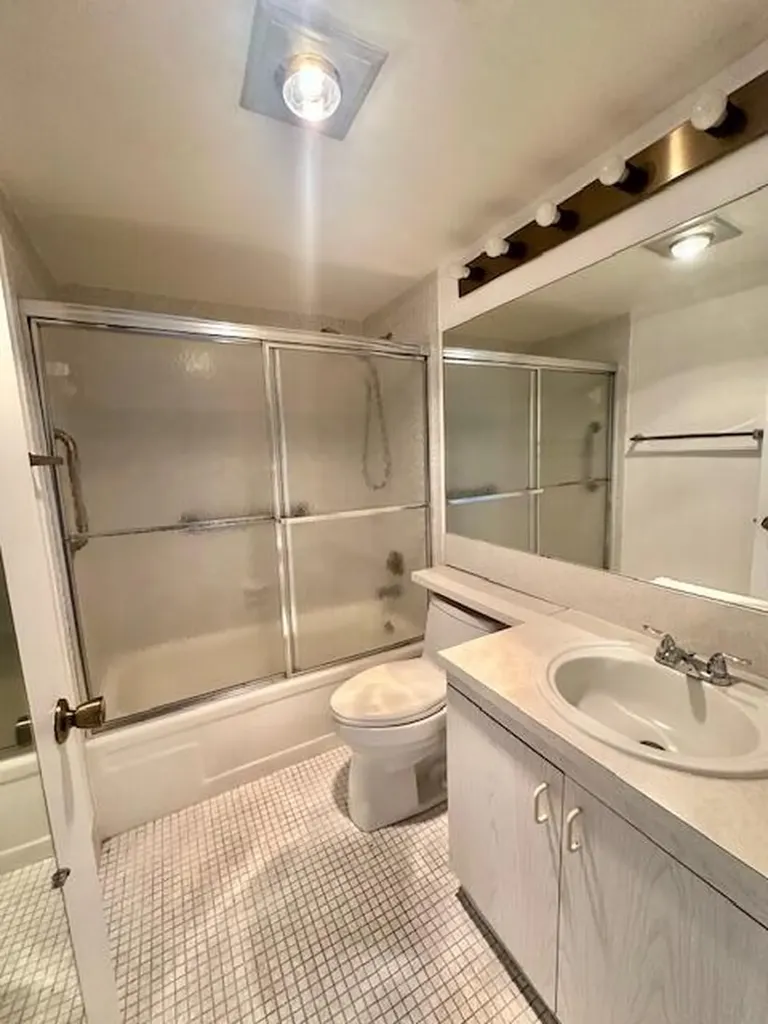 3063 Ainslie D Boca Raton FL 33434