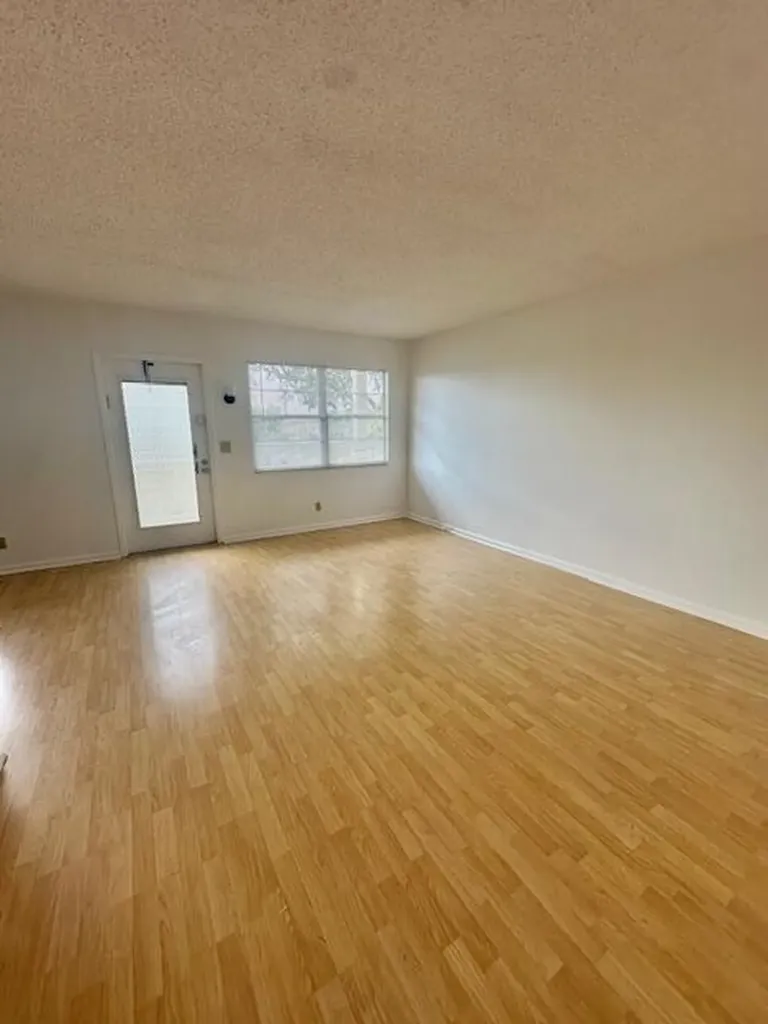 3063 Ainslie D Boca Raton FL 33434