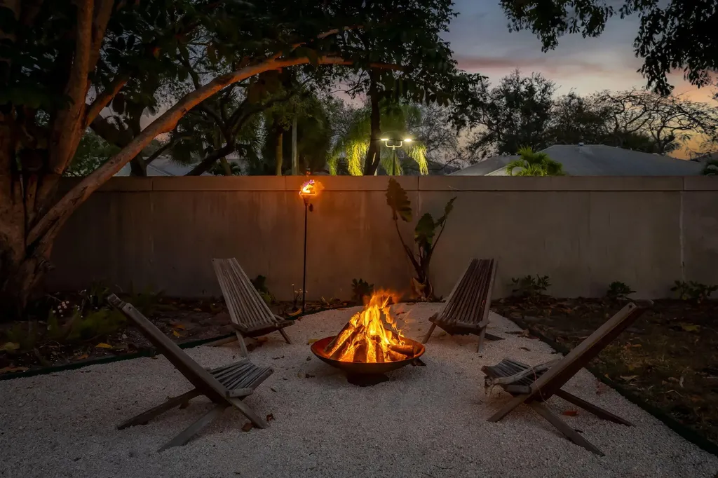 2522 Bessie Street Delray Beach FL 33444