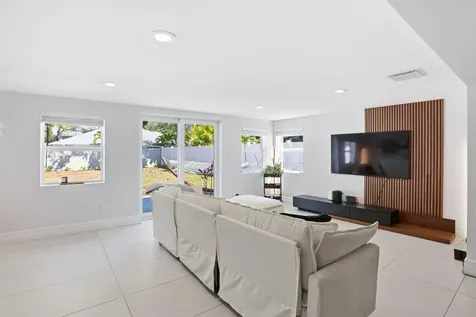 2522 Bessie Street Delray Beach FL 33444