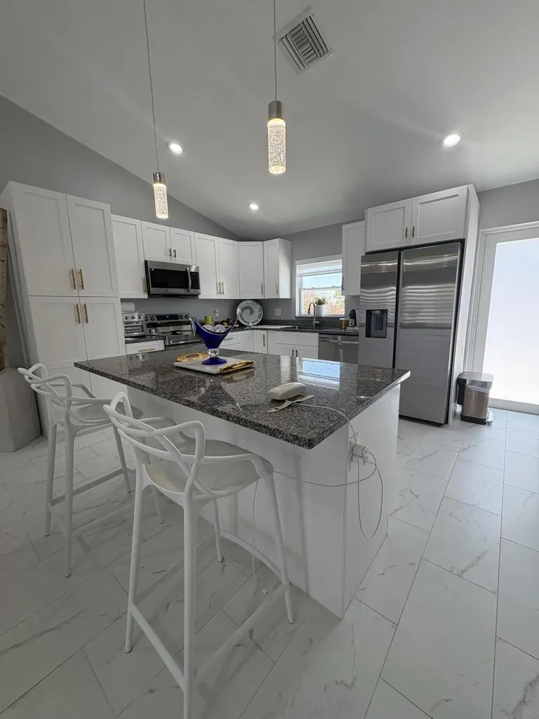 9019 S Castle Circle Labelle FL 33935