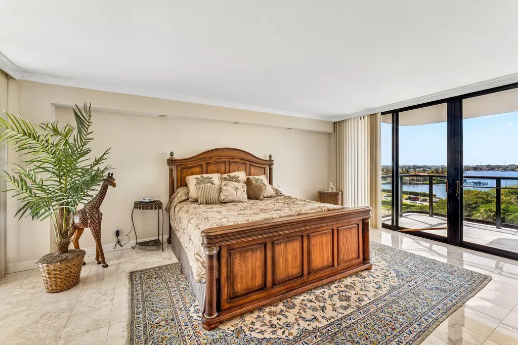 3440 S Ocean Boulevard NE Palm Beach FL 33480