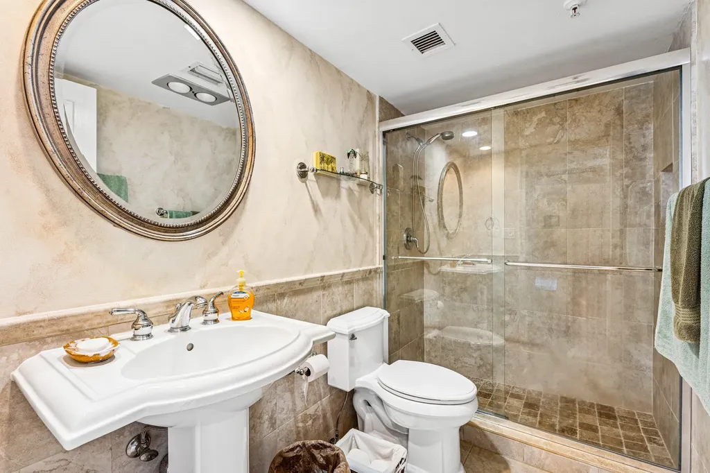 3440 S Ocean Boulevard NE Palm Beach FL 33480