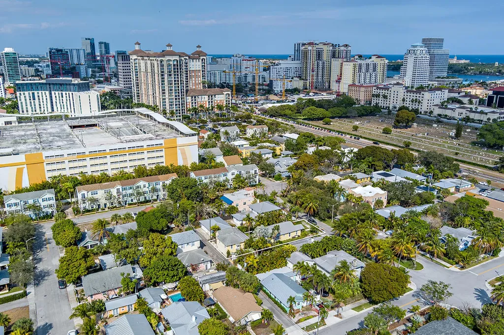 1211 Florida Avenue West Palm Beach FL 33401