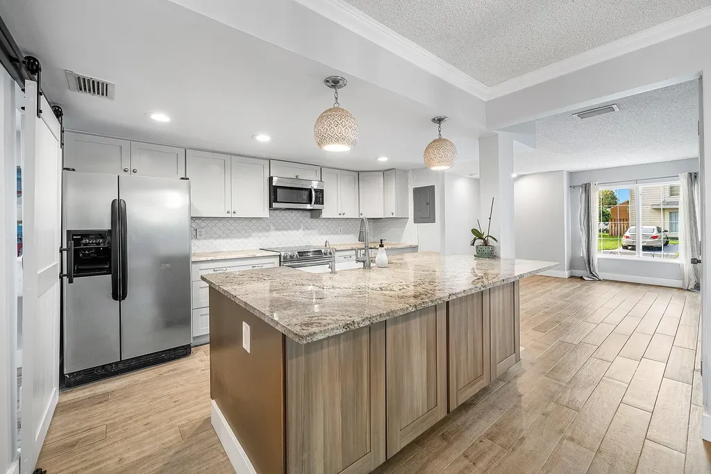 5893 Cassandra Court West Palm Beach FL 33415